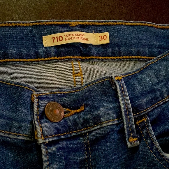 Levis 710 Super Skinny Jeans - Picture 6 of 15